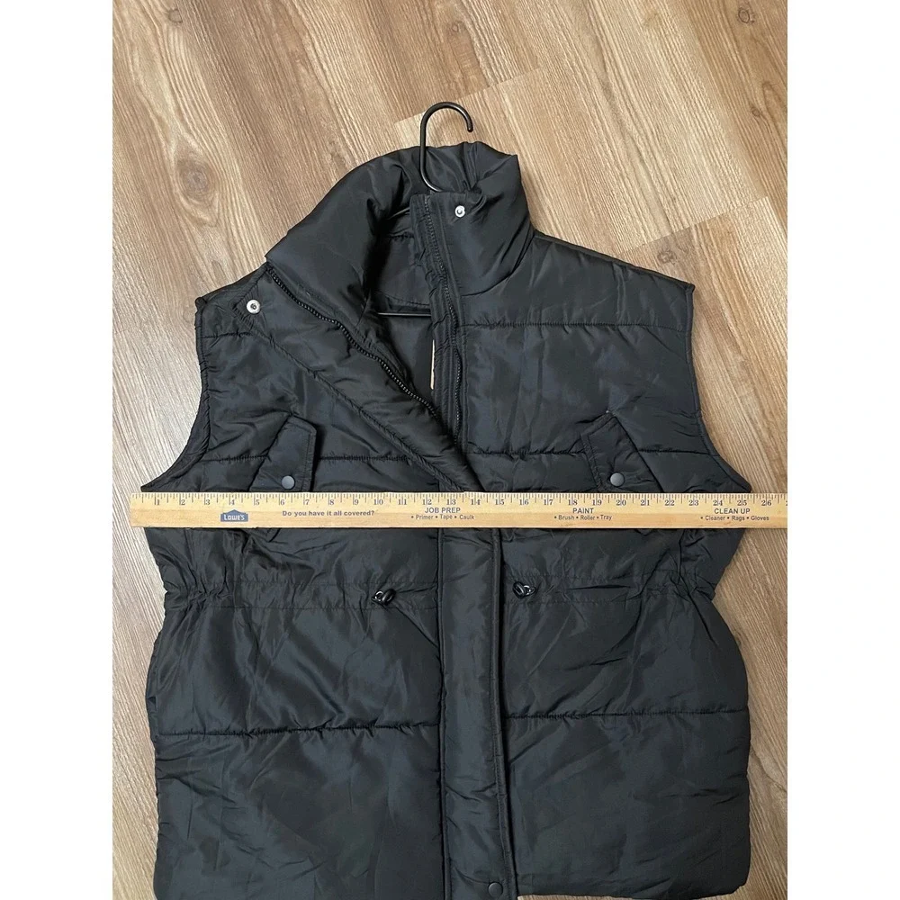 Blu Pepper Puffer Vest Black Size Medium New with Tags - Picture 8 of 9